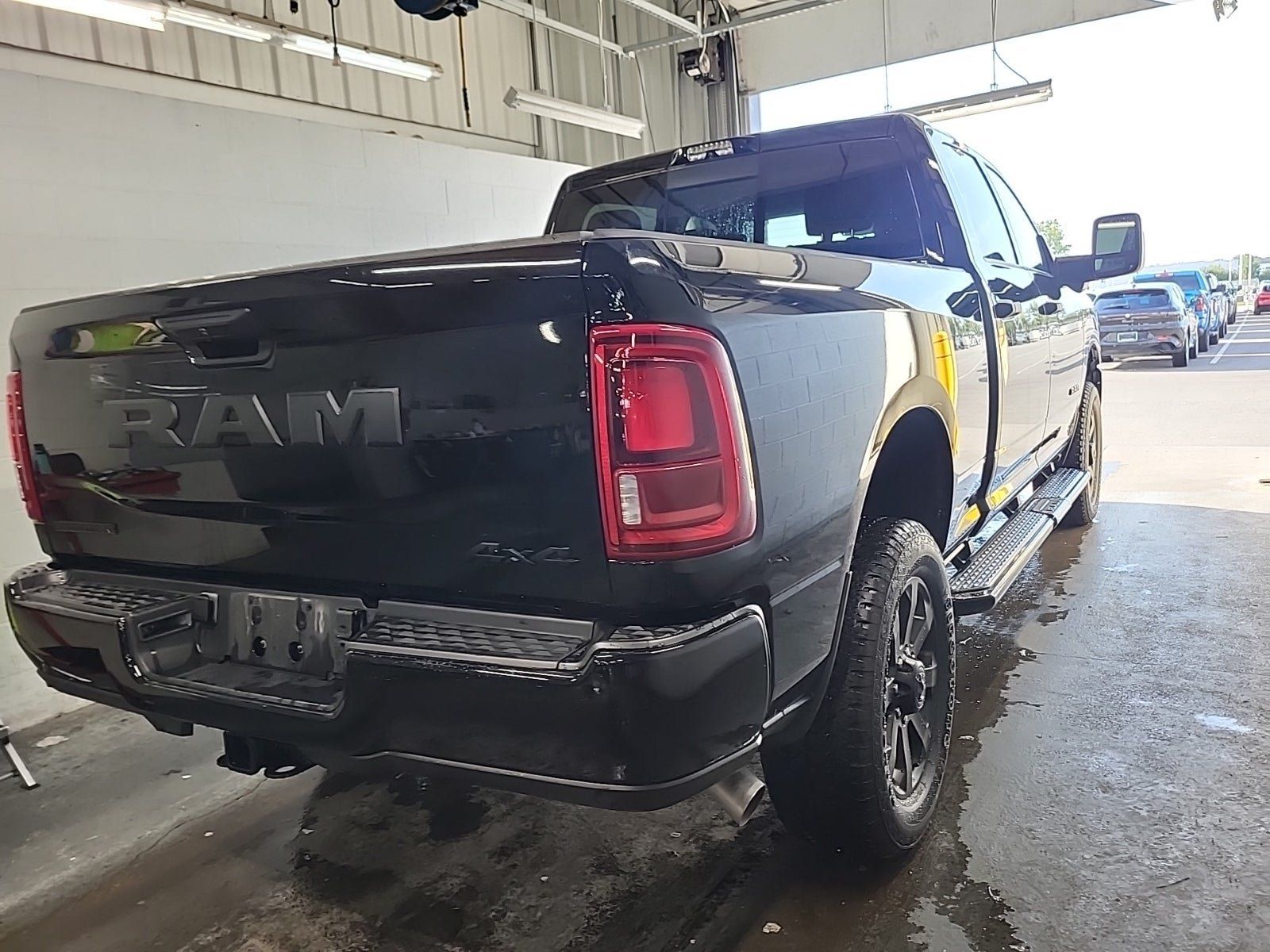 Used 2026 RAM 2500 Big Horn AWD/4WD image 6
