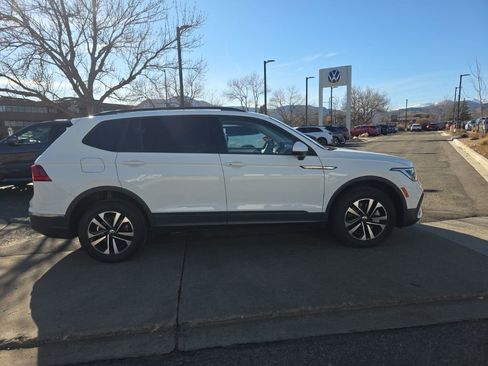 Certified 2022 Volkswagen Tiguan S image 7