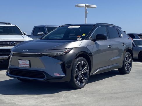 Certified 2023 Toyota bZ4X FWD w/ Weather Package image 6