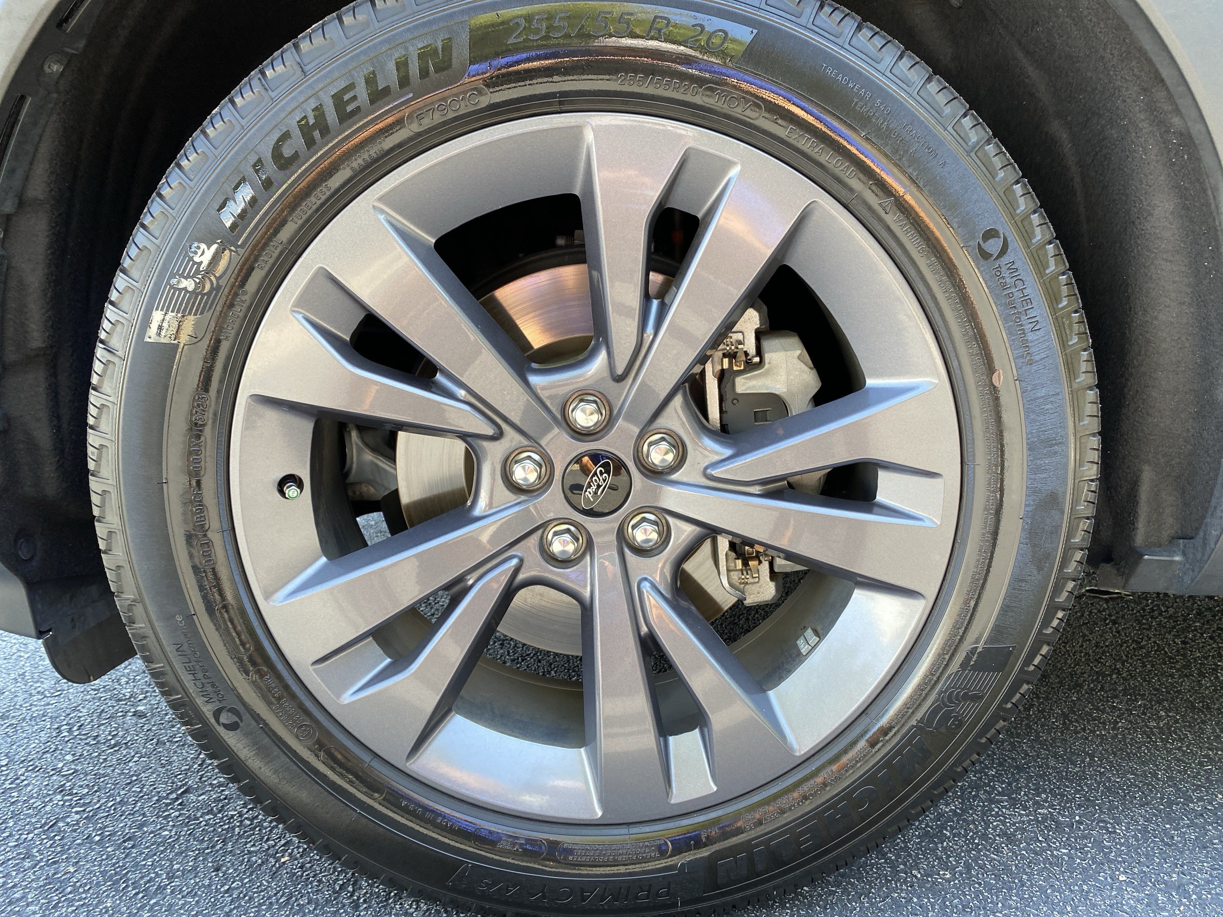 Used 2023 Ford Explorer XLT w/ Equipment Group 202A RWD image 40