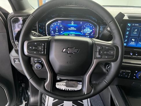 Used 2024 Chevrolet Silverado 2500 ZR2 w/ ZR2 Bison Edition image 22