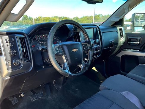Used 2016 Chevrolet Silverado 2500 LT image 17