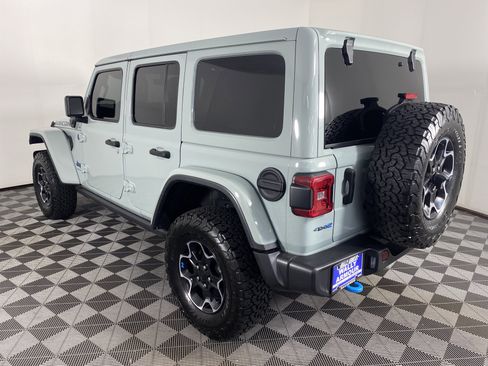 Used 2023 Jeep Wrangler Unlimited Rubicon 4xe w/ Cold Weather Group AWD/4WD image 7