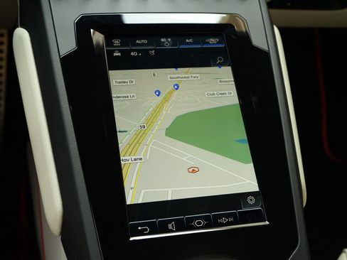 Used 2020 Lamborghini Huracan EVO AWD/4WD image 17