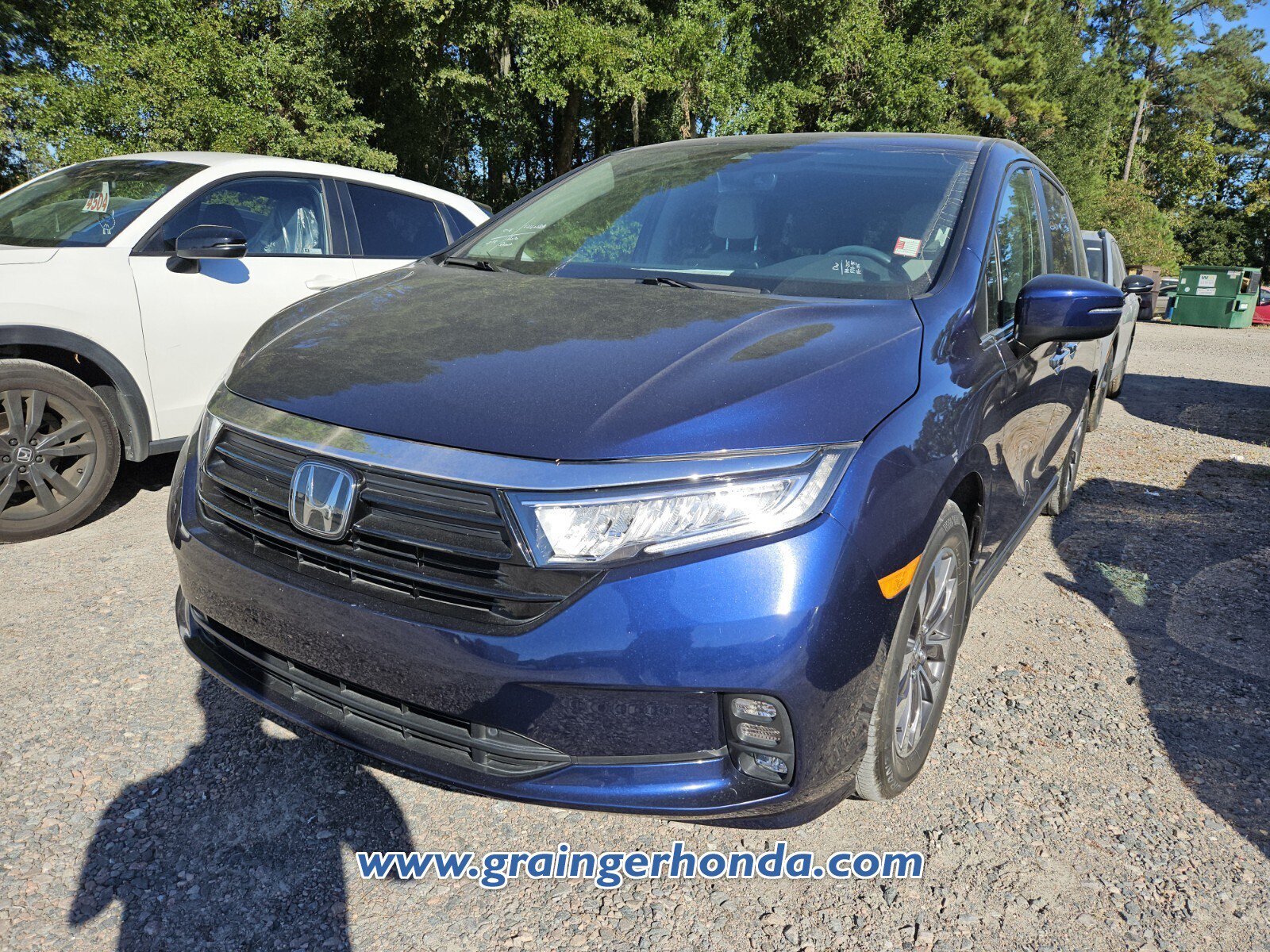 Used 2024 Honda Odyssey EX-L image 2