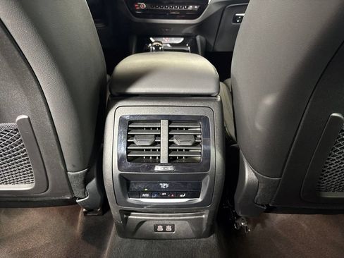 Certified 2024 BMW X3 sDrive30i w/ Convenience Package RWD image 31