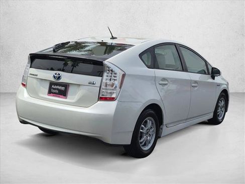 Used 2011 Toyota Prius Two FWD image 5