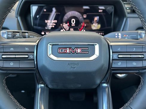 New 2026 GMC Terrain AT4 w/ Convenience Package III image 22