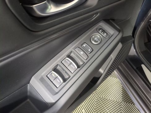 Certified 2023 Honda Accord EX image 15