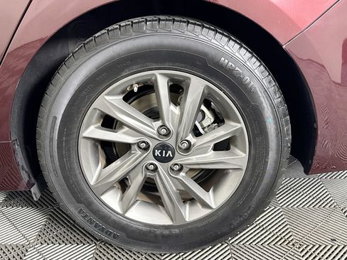 Used 2019 Kia Optima LX image 35