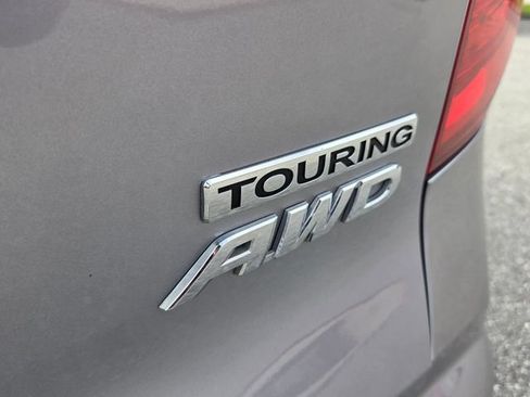 Used 2016 Honda Pilot Touring image 16
