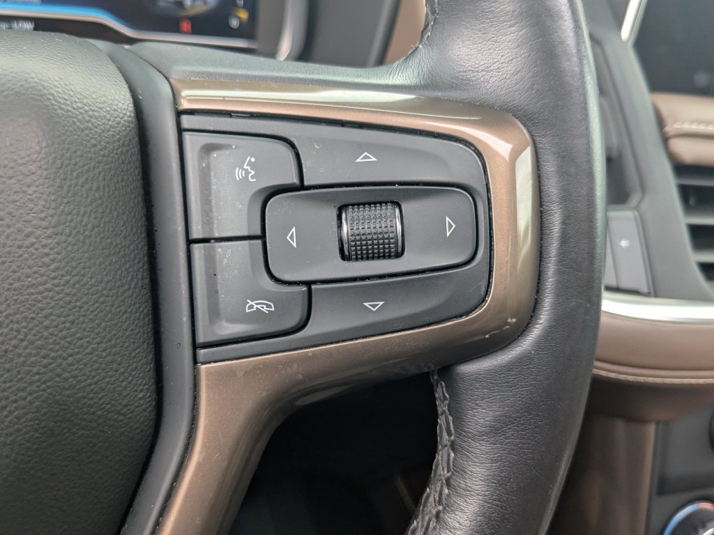 Used 2023 Chevrolet Tahoe High Country RWD image 14