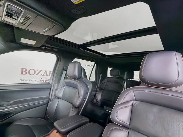 New 2026 Lincoln Navigator Black Label AWD/4WD image 23