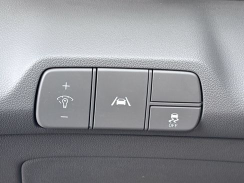 Used 2021 Hyundai Elantra SEL FWD image 22