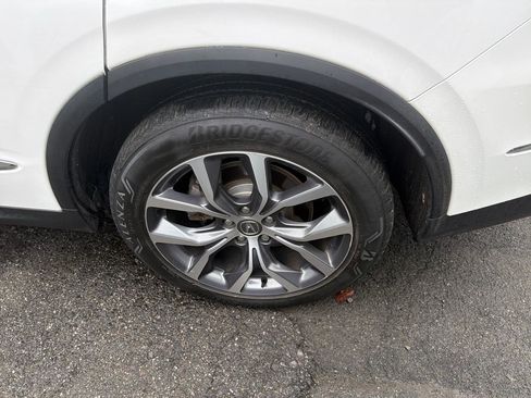 Used 2023 Acura MDX SH-AWD w/ Technology Package image 13