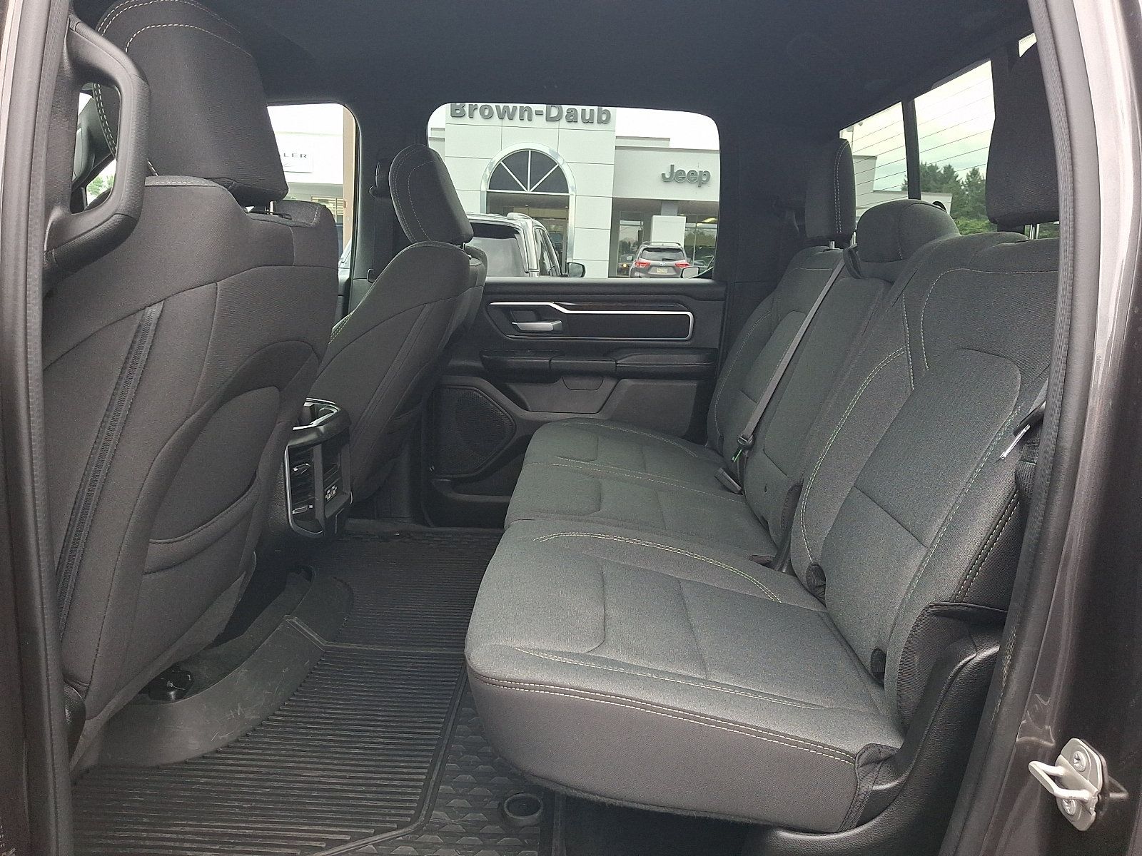 Certified 2024 RAM 1500 Big Horn AWD/4WD image 10