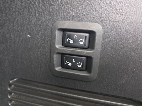 Used 2019 Nissan Armada SL w/ Premium Package image 47