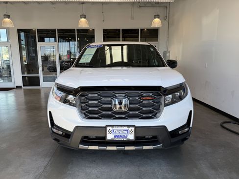 Used 2025 Honda Ridgeline TrailSport image 6