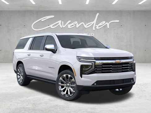 New 2025 Chevrolet Suburban Premier image 7