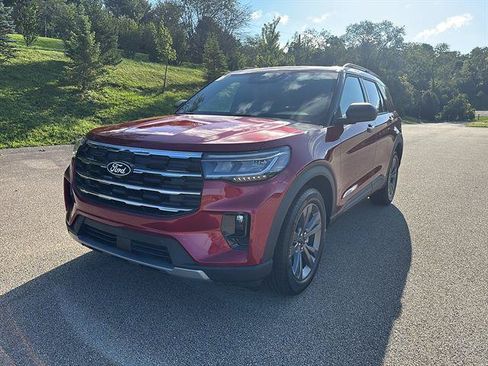 New 2027 Ford Explorer Active w/ Active Comfort Package AWD/4WD image 8