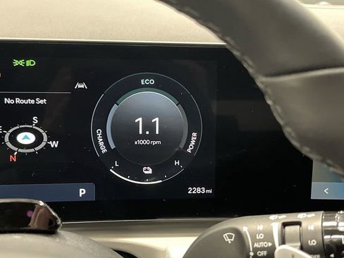 Used 2025 Hyundai Tucson Limited image 19