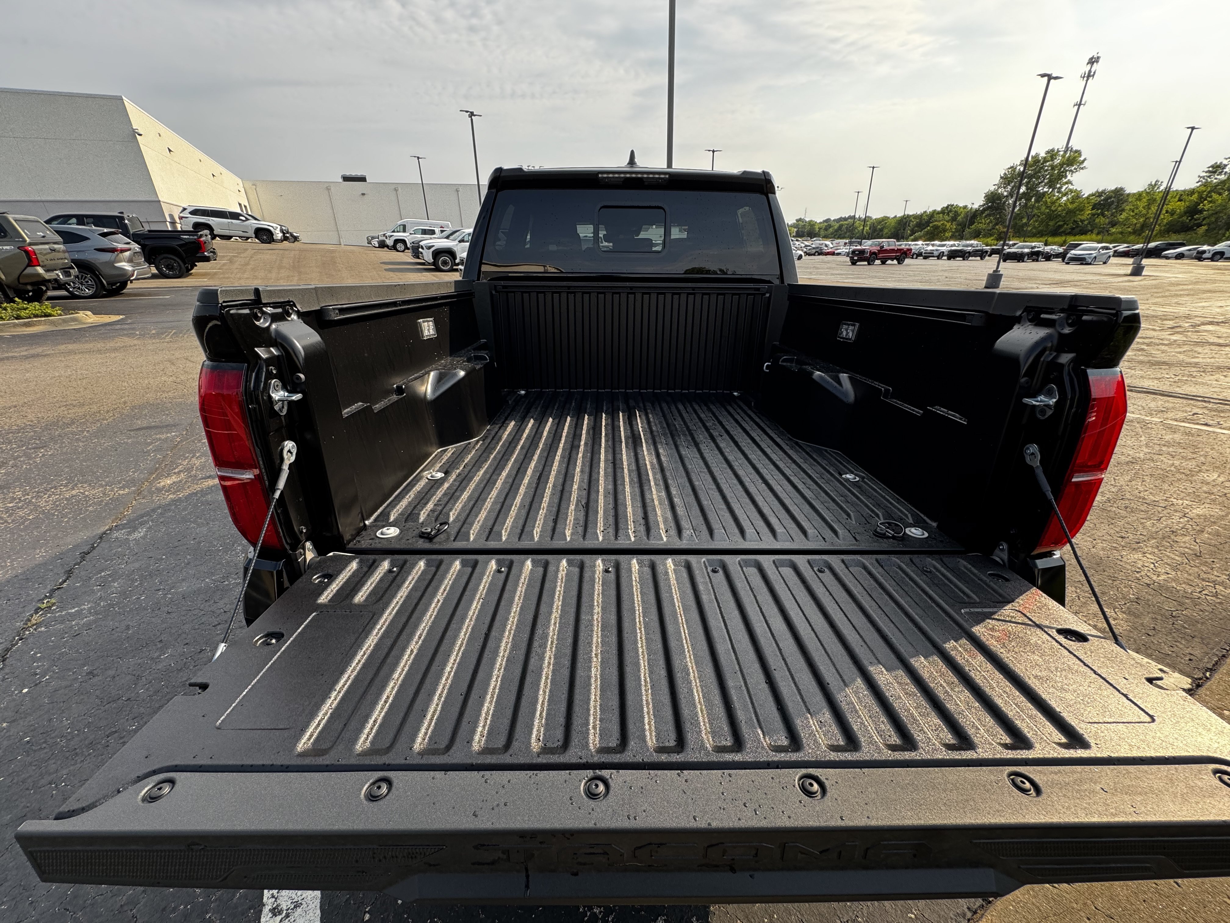 New 2026 Toyota Tacoma SR5 AWD/4WD image 10