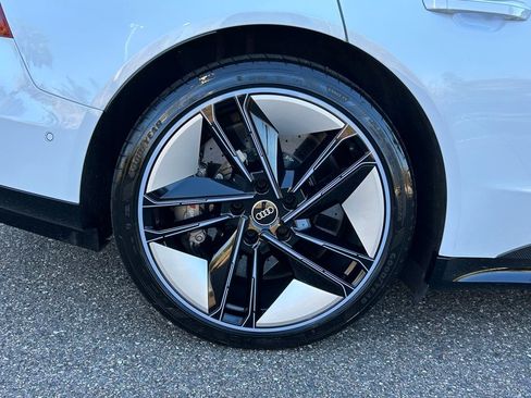 Used 2023 Audi RS e-tron GT w/ Ceramic Brake Package image 58