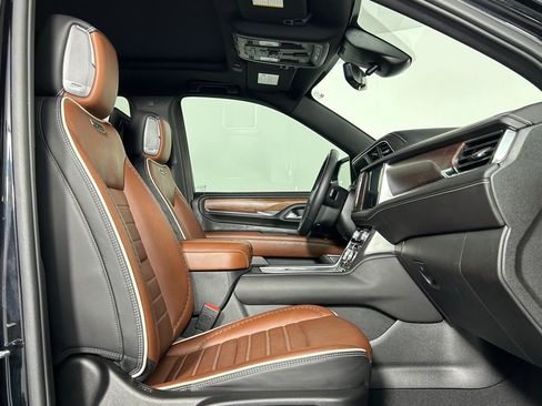 Used 2024 GMC Yukon Denali Ultimate image 10