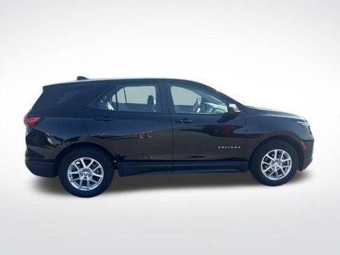 Used 2024 Chevrolet Equinox LS FWD image 5