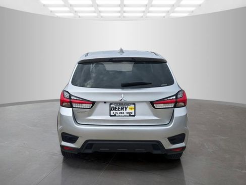 Used 2025 Mitsubishi Outlander Sport ES image 6