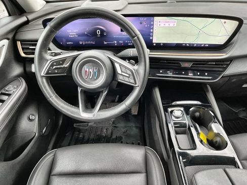 Used 2024 Buick Envision Avenir AWD/4WD image 12