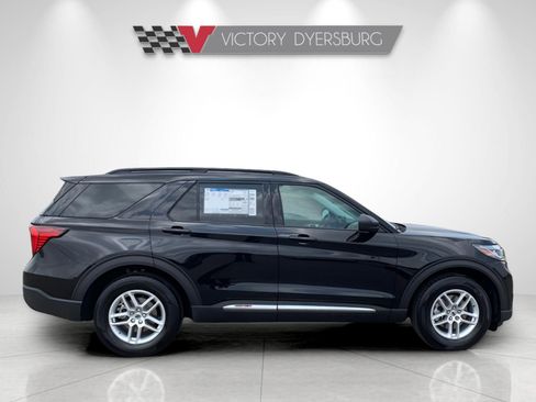 New 2025 Ford Explorer Active image 9