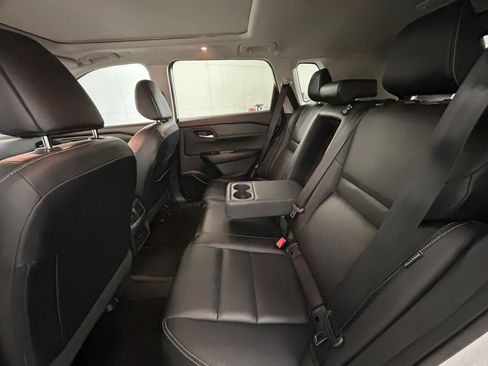 Used 2023 Nissan Rogue SL FWD image 19