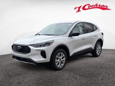 New 2026 Ford Escape Active image 3