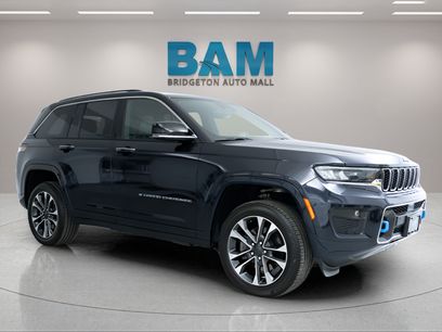Used 2023 Jeep Grand Cherokee Overland