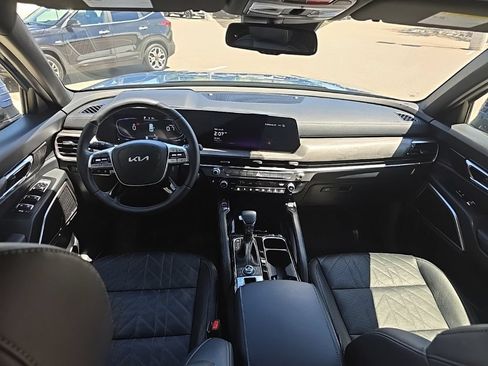Certified 2025 Kia Telluride EX X-Line AWD/4WD image 12