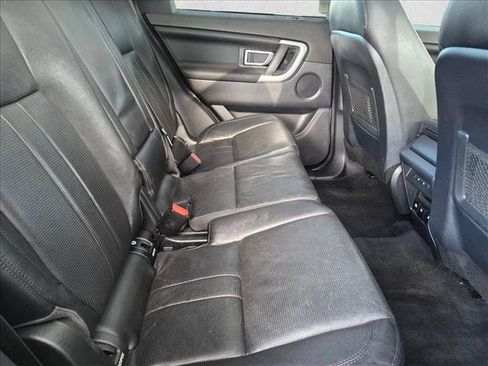 Used 2018 Land Rover Discovery Sport HSE AWD/4WD image 20