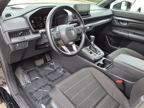 Used 2025 Honda CR-V Sport image 17