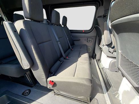 Used 2024 Mercedes-Benz Sprinter 2500 image 20