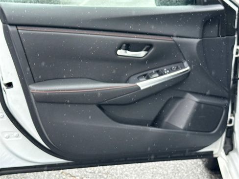 Certified 2024 Nissan Sentra SR image 15