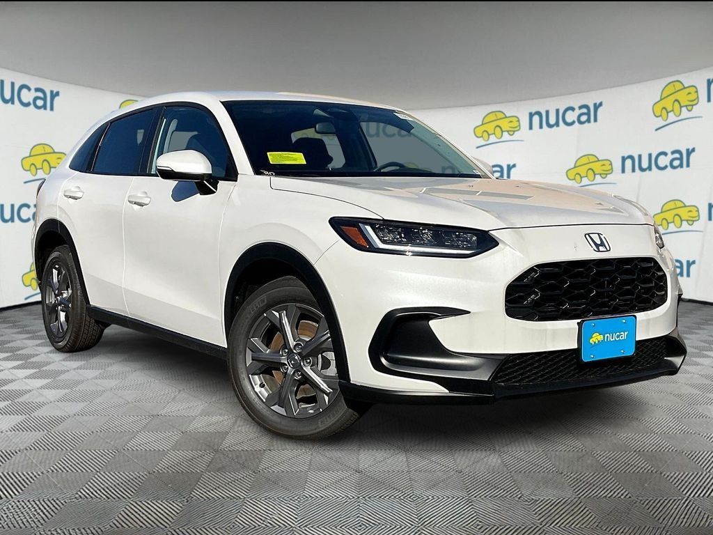 New 2026 Honda HR-V LX image 1