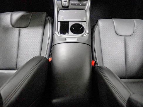 Used 2023 Hyundai Santa Fe SEL w/ Premium Package image 29