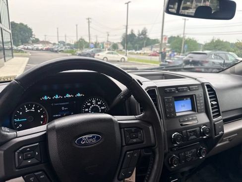 Used 2018 Ford F150 XLT w/ Equipment Group 301A Mid AWD/4WD image 22