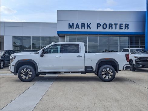 New 2026 GMC Sierra 2500 Denali w/ Denali Reserve Package AWD/4WD image 9