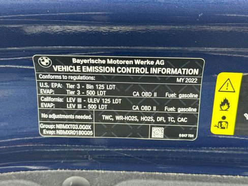 Used 2022 BMW X5 sDrive40i w/ M Sport Package RWD image 21