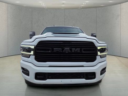 Used 2024 RAM 3500 Laramie w/ Night Edition AWD/4WD image 9