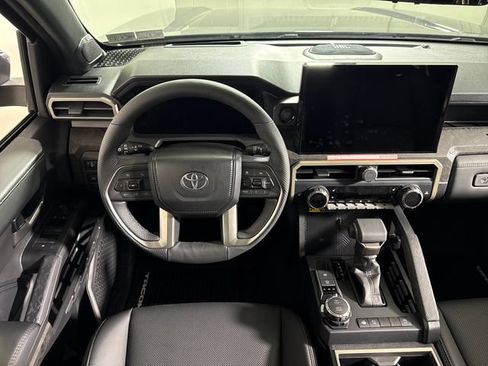 New 2026 Toyota Tacoma Limited AWD/4WD image 21