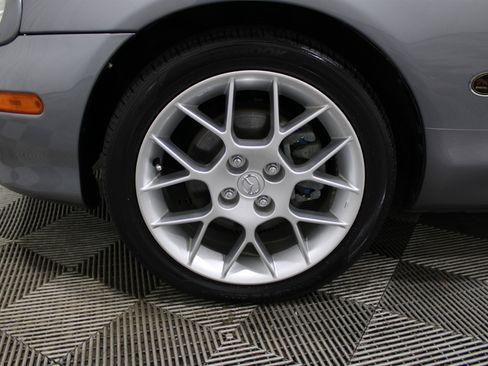 Used 2002 MAZDA MX-5 Miata SE image 26