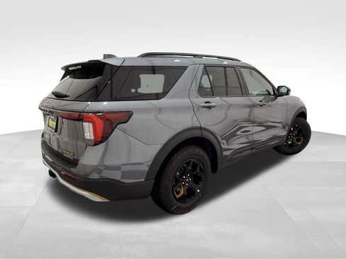 New 2026 Ford Explorer Tremor w/ Tremor Convenience Package image 7