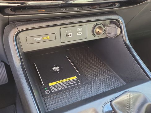 Used 2024 Honda CR-V EX-L image 25